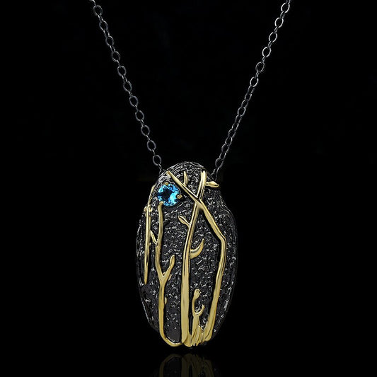 Contemporary Exquisite, Black Gold Style Pendant Necklace